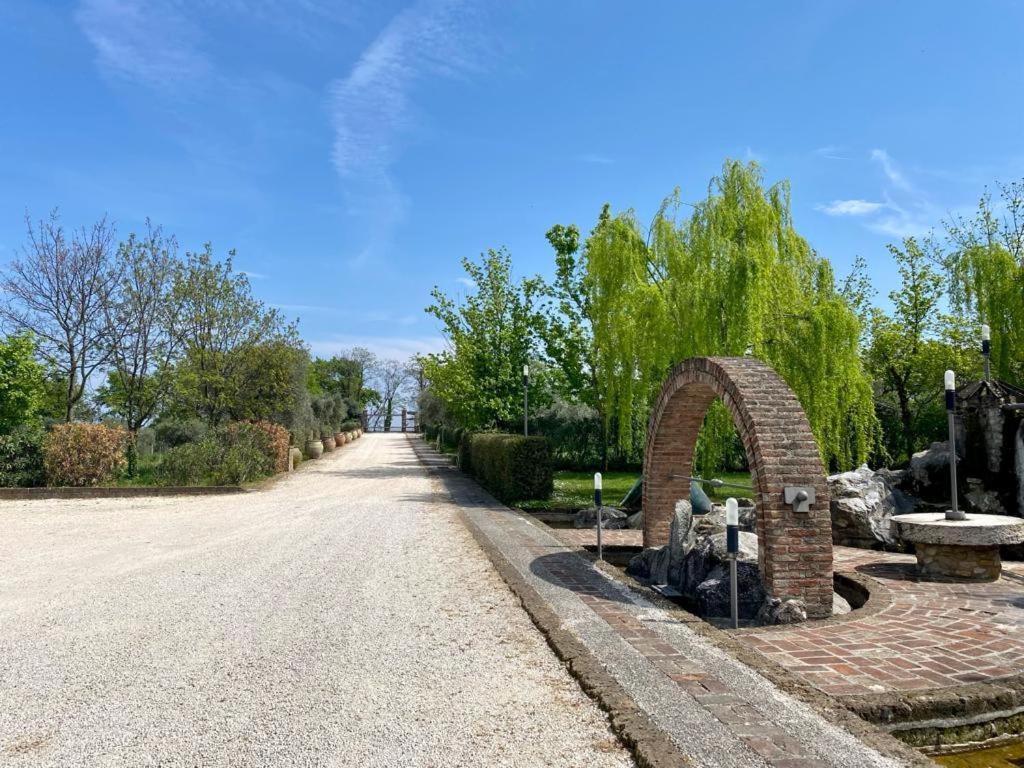 Garda Paradise Country House Лонато Екстер'єр фото